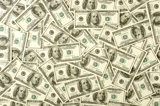 Mil dólares en billetes de cien